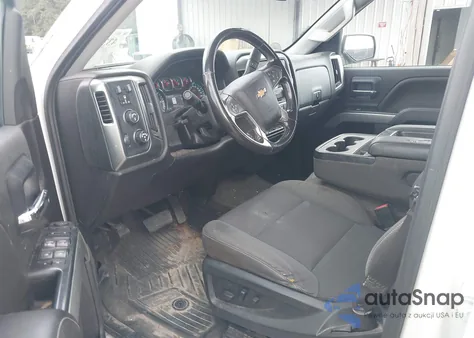 2018 Chevrolet Silverado 1500 2Lt z USA, uszkodzony, nr VIN 1GCVKREC7JZ228307